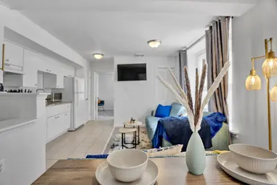 Image de Renovated 2br in Germantown