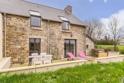 Image de Maison confort moderne avec jardin privé, Besneville