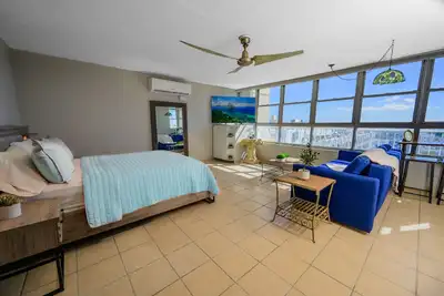 Image de Cozy Beachfont Studio