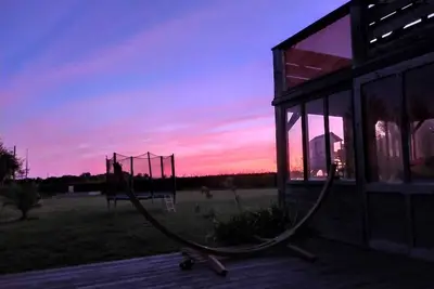 Image de Maison de campagne, proche de la mer.