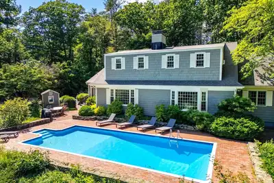 Image de Spacious & Luxurious, Ocean Access & Heated Pool, 15 Mins To Portland, Fire Pit\n