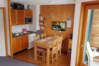 Image de 3ème étage, balcon, casier à ski, 25m², Châtel