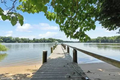 Image de Waterfront Retreat with Private Dock and Beach