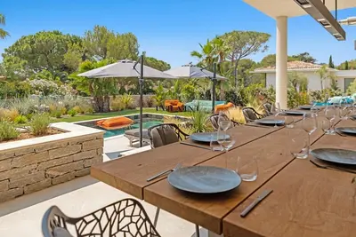 Image de Villa californienne - 5 chambres - Piscine chauffée - À pieds de la plage