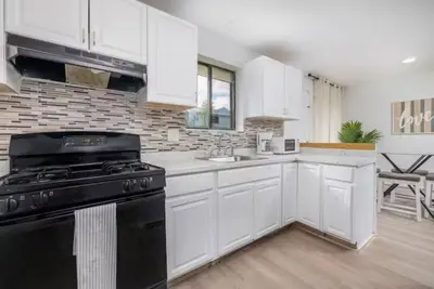 Image de 3Bed Hartford Condo Self Check in & Park