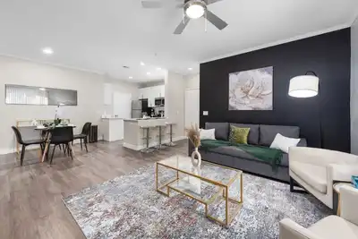 Chic 2br: Scottsdale, Pet-friendly, Sunrise Peak