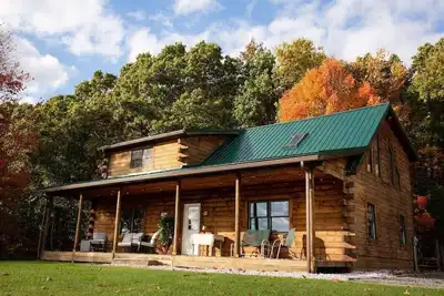 Peaceful log home retreat.