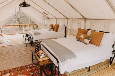 Image de Arrowhead Tent at Kingston Downs
