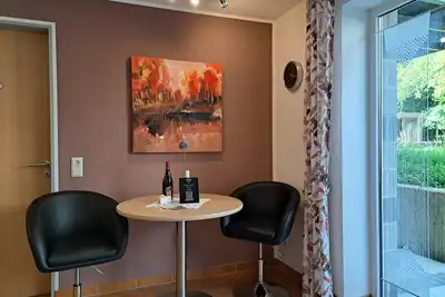 Image de Cozy vacation apartment located on the Middle Moselle. Pet friendly!