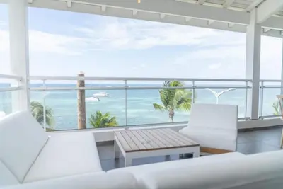 Image de Étoile des Caraïbes**** - Face à la plage du bourg de Sainte-Anne