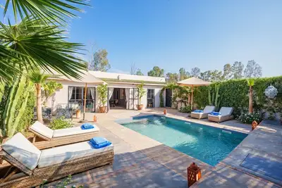 Image de Villa Bicoque, Élégance et Détente - Piscine - à 15 Minutes du Centre