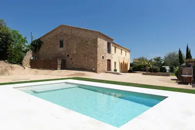 Image de Villa 'Mas Tortós' avec vue sur les montagnes, jardin privé et barbecue