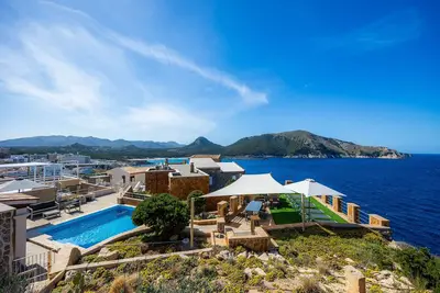 Image de Maison de campagne 'Can Eolo' avec vue sur la mer, Wi-Fi et climatisation