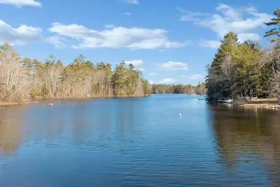 Image de Little Sebago Lake Home with Boat Slip