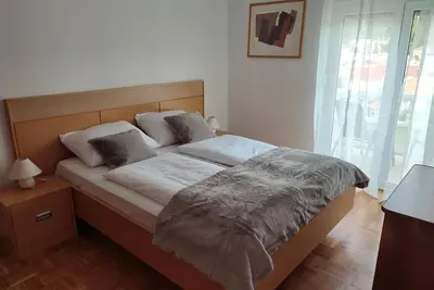 Image de Appartement de deux chambres avec le balcon Palit, Rab (A-22743-a)