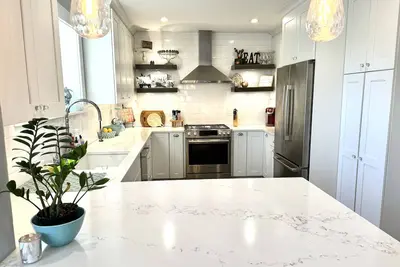 Image de Gorgeous 2bd/ 2ba in County Club North, close to Cherry Creek and Downtown