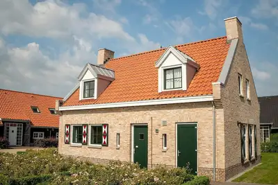 Image de Detached group holiday home with 5 bedrooms