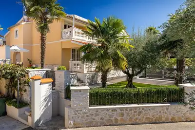 Image de Apartment Olea for 2-4 persons in Porec, near the sea and in a quiet location.