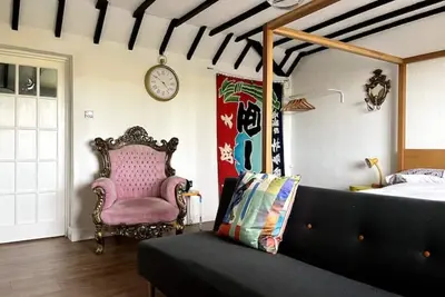 Image de King of Hearts & Ace of Clubs Family Space