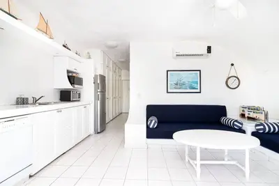 Image de Amplio Estudio en Puerto las Hadas, Manzanillo