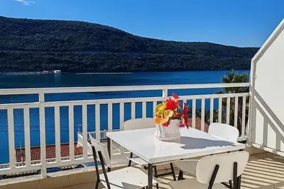 Image de Apartment with Sea view 202