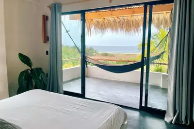 Image de Full Ocean View Penthouse · Private Rooftop