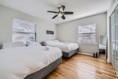 Image de Spacious East Dallas Retreat - Pet Friendly!