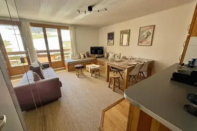 Image de À 10m des pistes de ski, 1er étage, balcon, télévision, casier à ski, 29m², Serre Chevalier