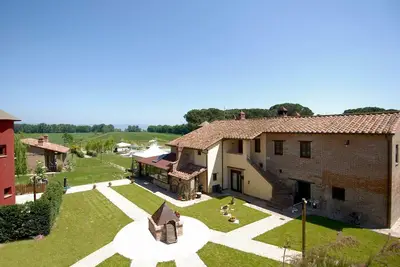 Image de Maison de vacances pour 8 personnes env. 95 qmà Pucciarelli, Lac Trasimène