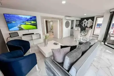 Image de Moderno apartamento frente al mar en Cartagena