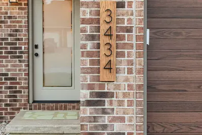 Image de The Montclair - Luxe, design-forward 2br/2ba in southwest Springfield w/ bikes!