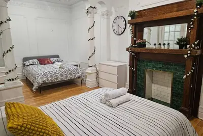 Image de Mona Bella Beautiful Home In Mile End\n\n