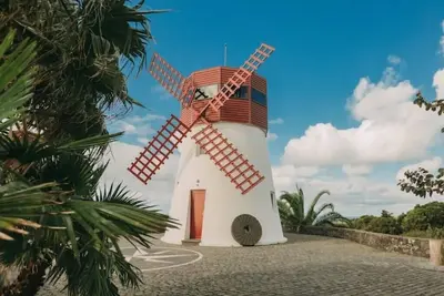 Hotel downtown Cancun with pool\n\n