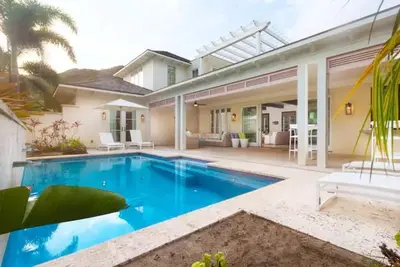 Image de 2 Villas @ Windswept Residences