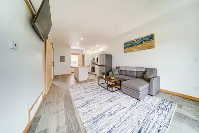 Image de Balcony+ Golf Course View: Quiet Erie Getaway