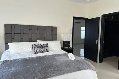 Image de Luxury 2 bedroom bungalow with pool & gym in Ocho Rios, with WiFi and Ac