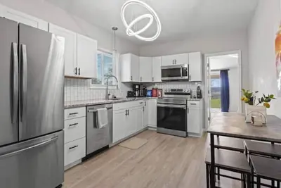 Image de Modern Tremont Home