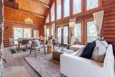 Image de WaterFront Rustic chic Tremblant