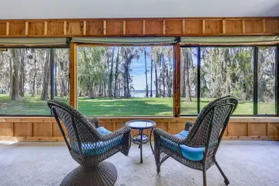 Image de Unique Melrose Home w/ Private Dock & Lake Access!