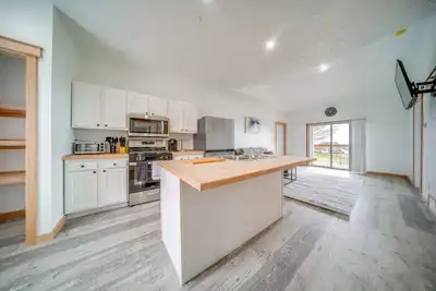 Image de 4 Mi to Lake Erie Access: Condo on the Greens