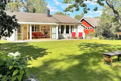 Image de Maison de vacances pour 6 a Blentarp-By Traum