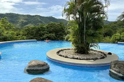 Image de Modern 2br/2ba Coastal Escape in Ocotal
