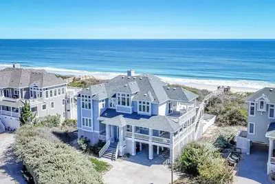 Image de Bye D Sea - Pine Island, Oceanfront, Pool, Beach Access, Elevator, Linens