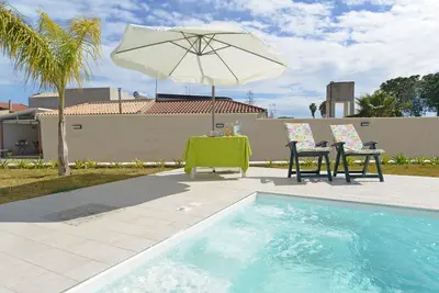 Image de Maison de vacances avec piscine, Fontane Bianche