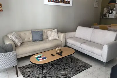 Image de Cozy 3-bedroom apartment in enjoyable Dakar with WiFi, Ac and close to ocean.