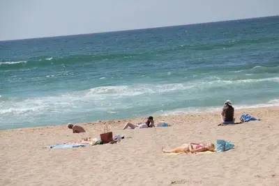 Image de Appartement sur la Plage - praia das maçãs - montagne de Sintra et mer 🌊