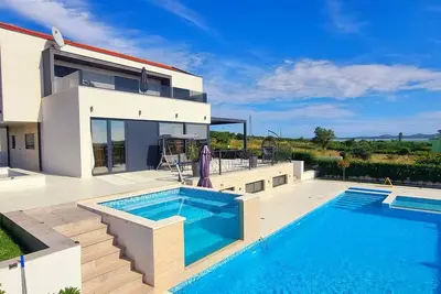 Image de Villa Summer Dream - luxe et aventure