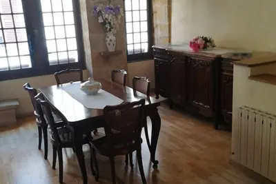 Image de Bel appartement en duplex centre ville Charlieu proximité tous commerces