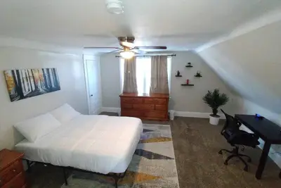 Image de 2-bdrm apt; Walk to Case, Uh, Little Italy; short drive to Cleveland Clinic