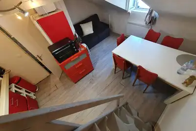 Image de Appartement au dernier étage, très calme, à côté de arts et métiers